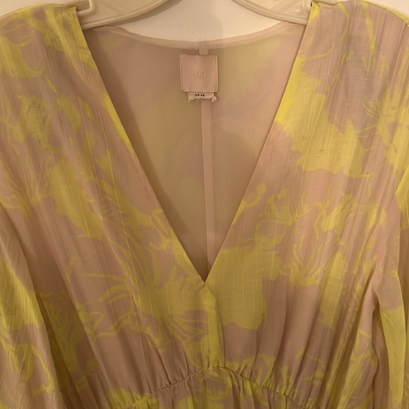 H&M - Picture 3 of 6